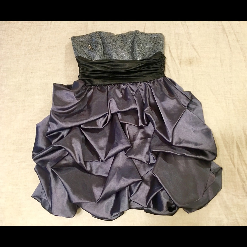 Silver Formal Mini Dress Size 3 unaltered